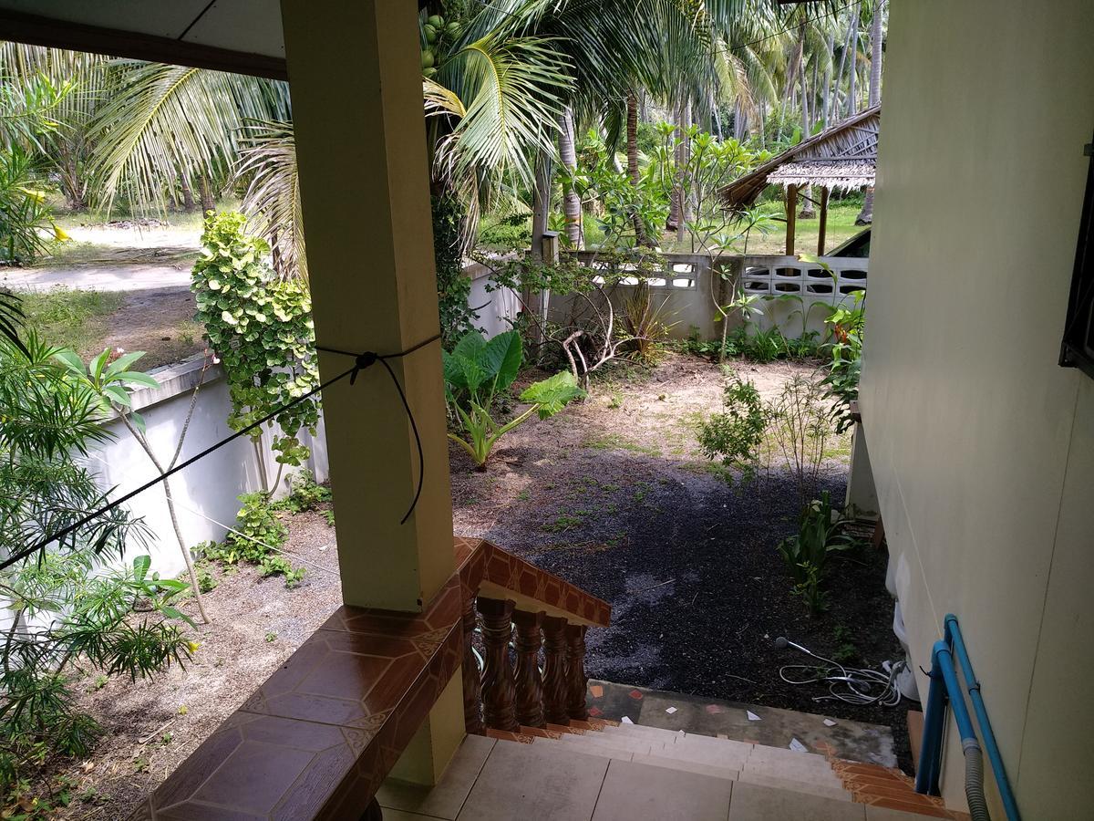 Beach House Taling Ngam  Bagian luar foto