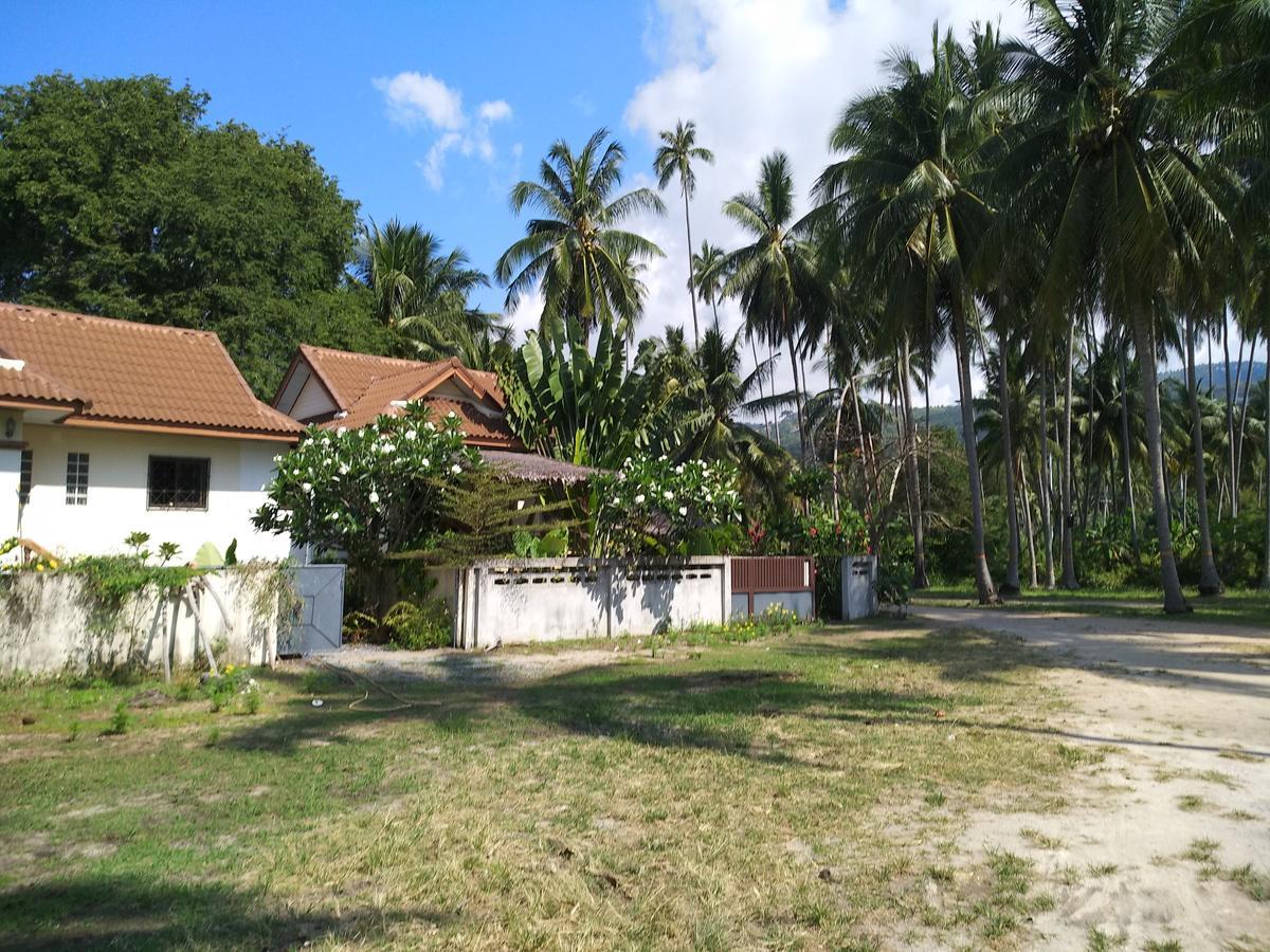 Beach House Taling Ngam  Bagian luar foto